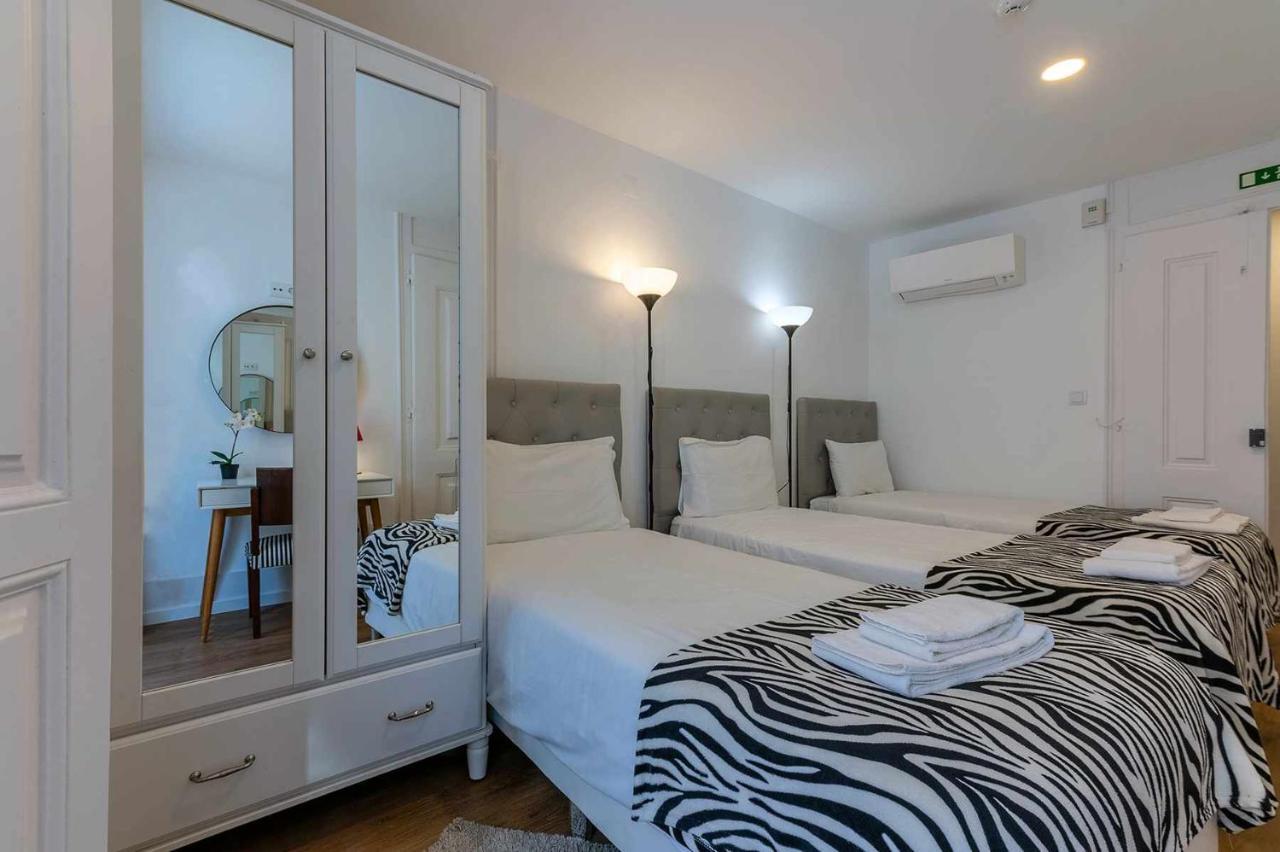 Bairro Alto Palace Special For Groups Up To 24 Guests Lisbona Esterno foto