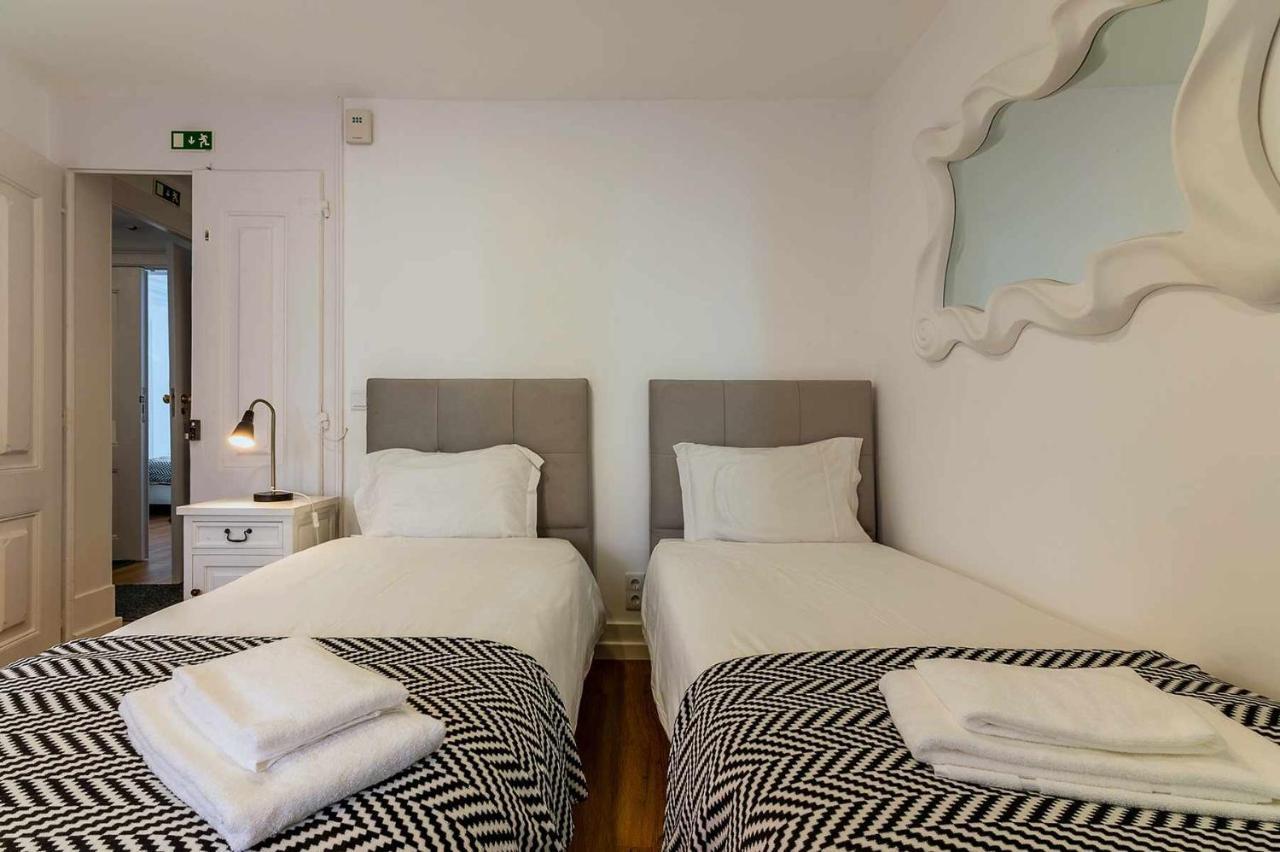 Bairro Alto Palace Special For Groups Up To 24 Guests Lisbona Esterno foto