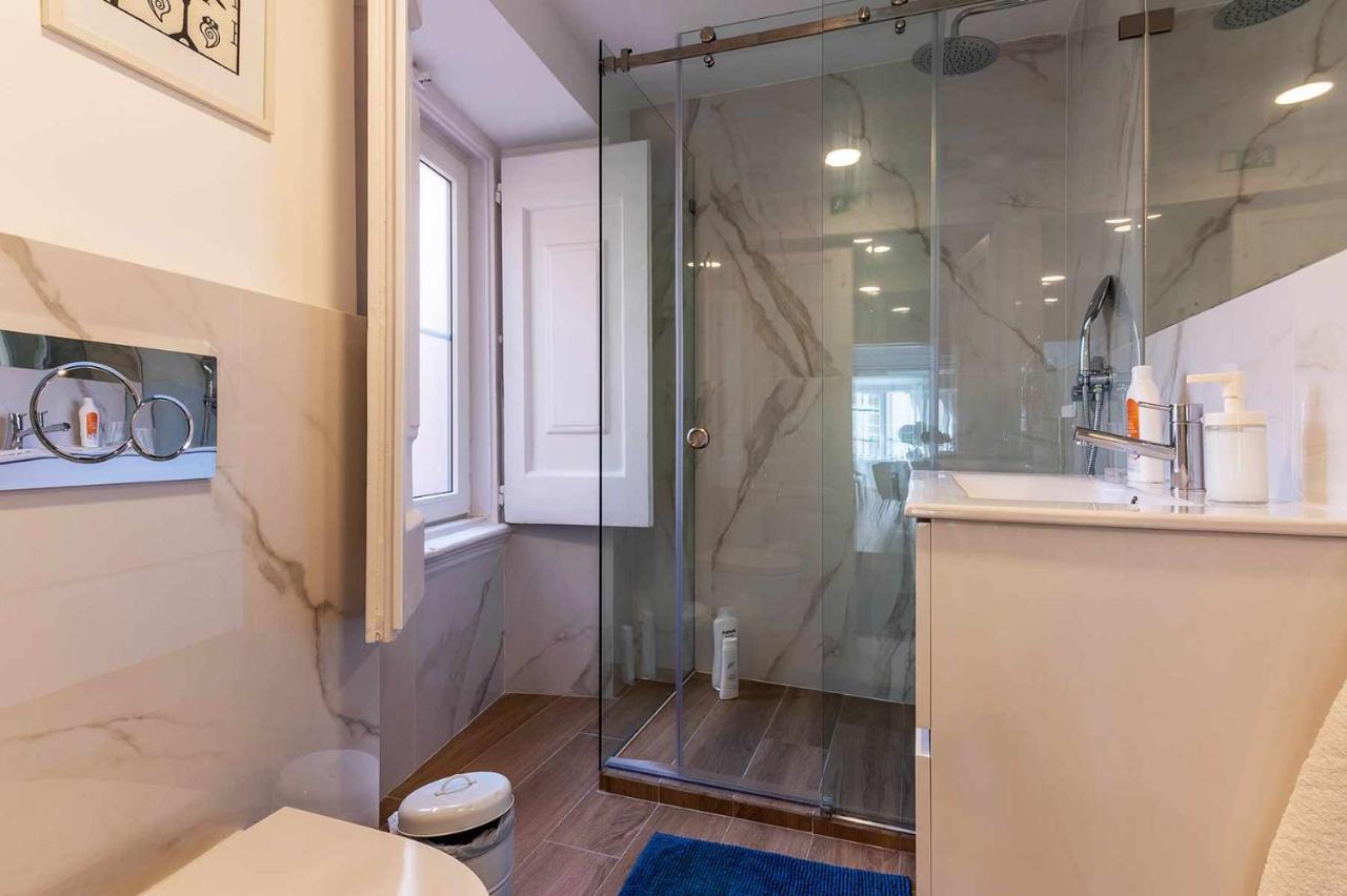 Bairro Alto Palace Special For Groups Up To 24 Guests Lisbona Esterno foto